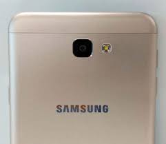 Samsung Galaxy On7 Prime camera